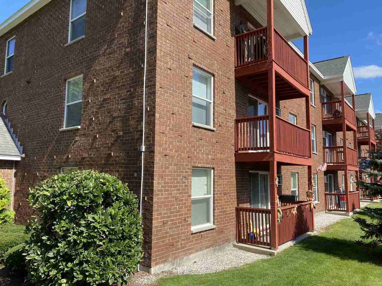 96 Powers St #200 - Photo 2 of 36