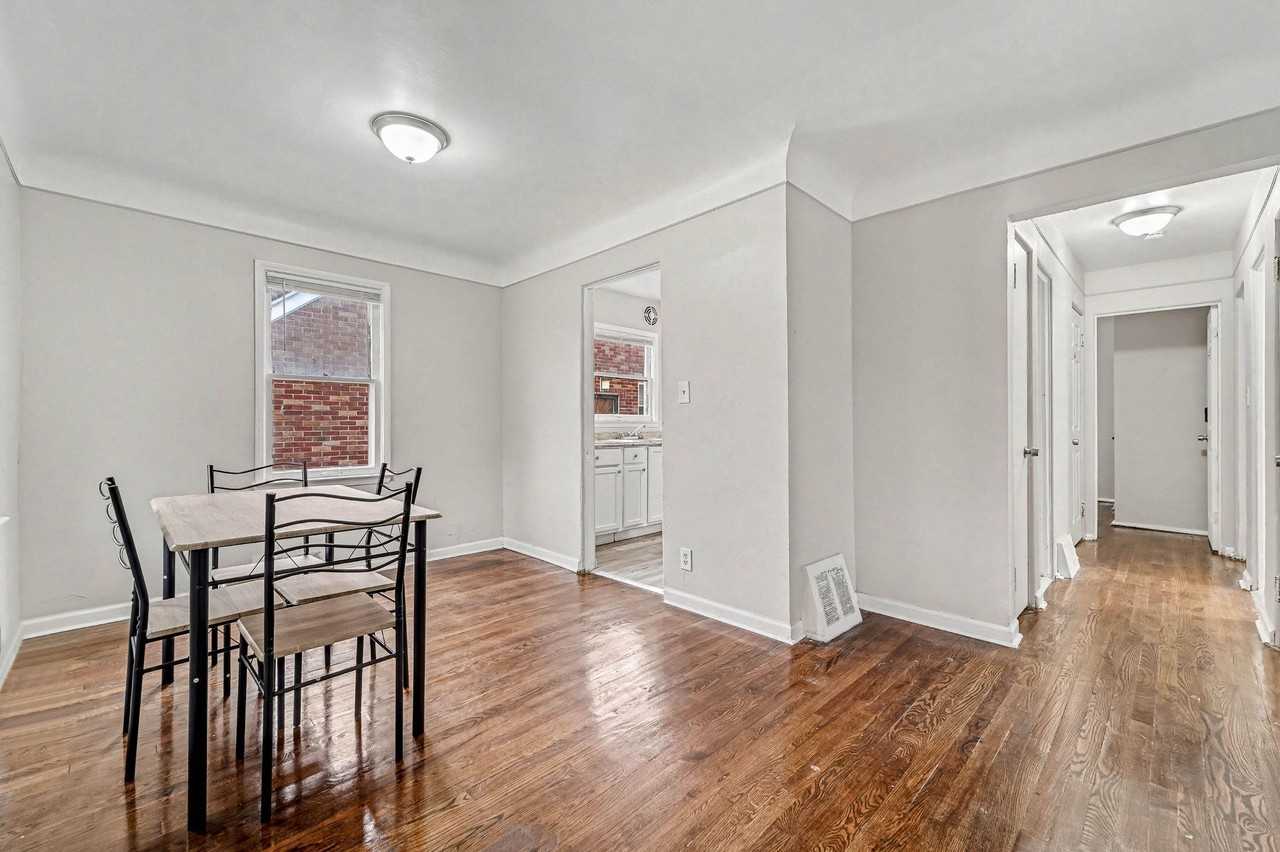 Wilshire Dr - Photo 3 of 22