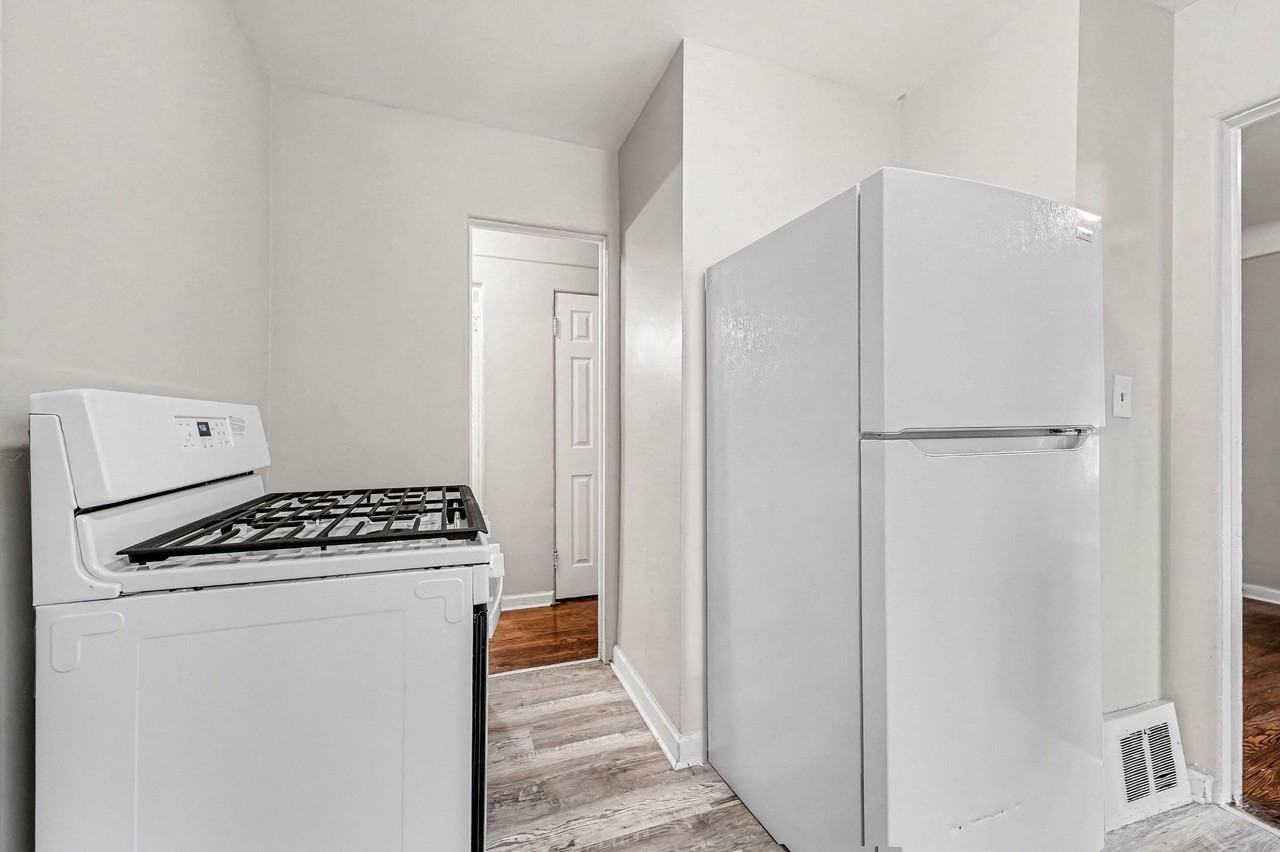 Wilshire Dr - Photo 7 of 22