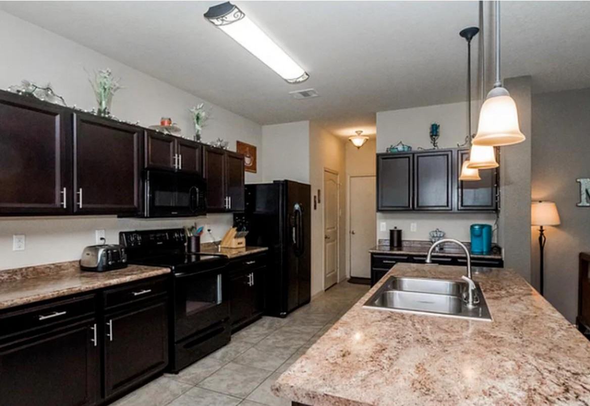 Polmont Ct - Photo 3 of 15