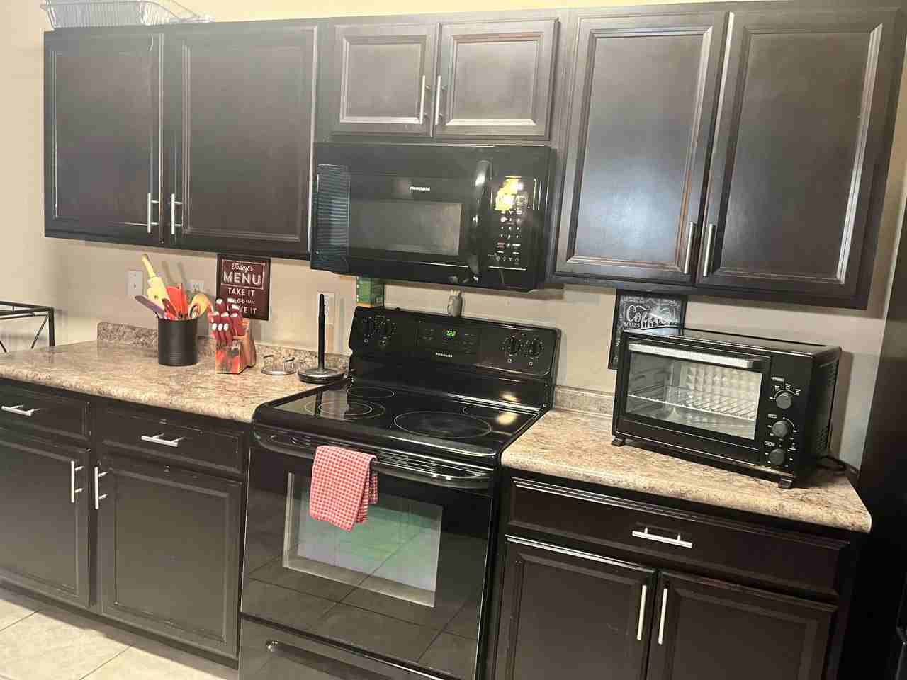 Polmont Ct - Photo 4 of 15