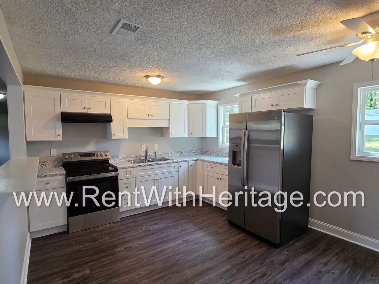 8571 Chestnut Ln - Photo 7 of 38