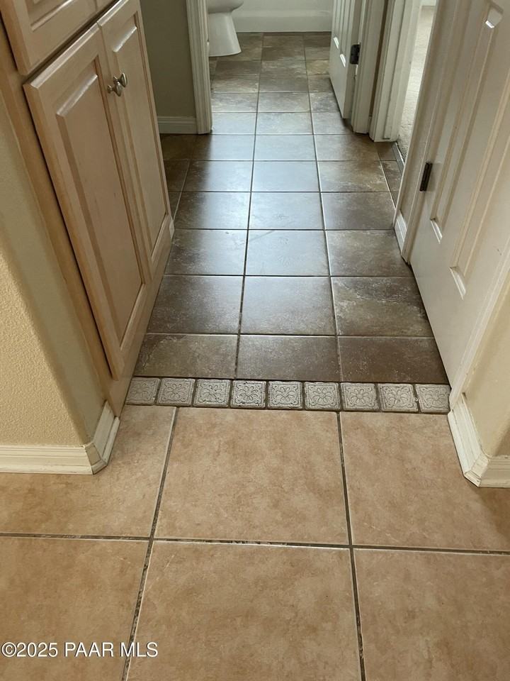 873 N Old Chisholm Trl Apt A - Photo 5 of 8