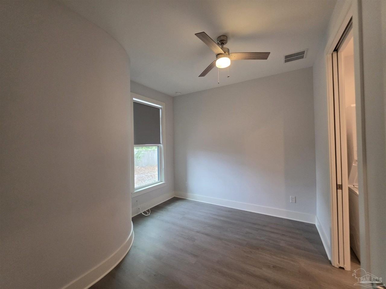 379 S Clubbs St #A - Photo 7 of 22