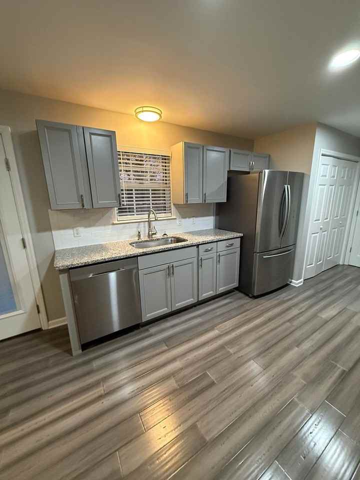 316 Brady Dr - Photo 6 of 18