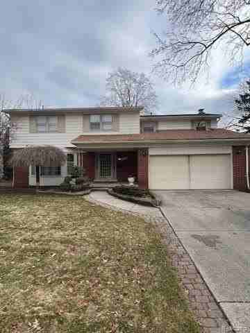 9118 Riverdale - Photo 2 of 35