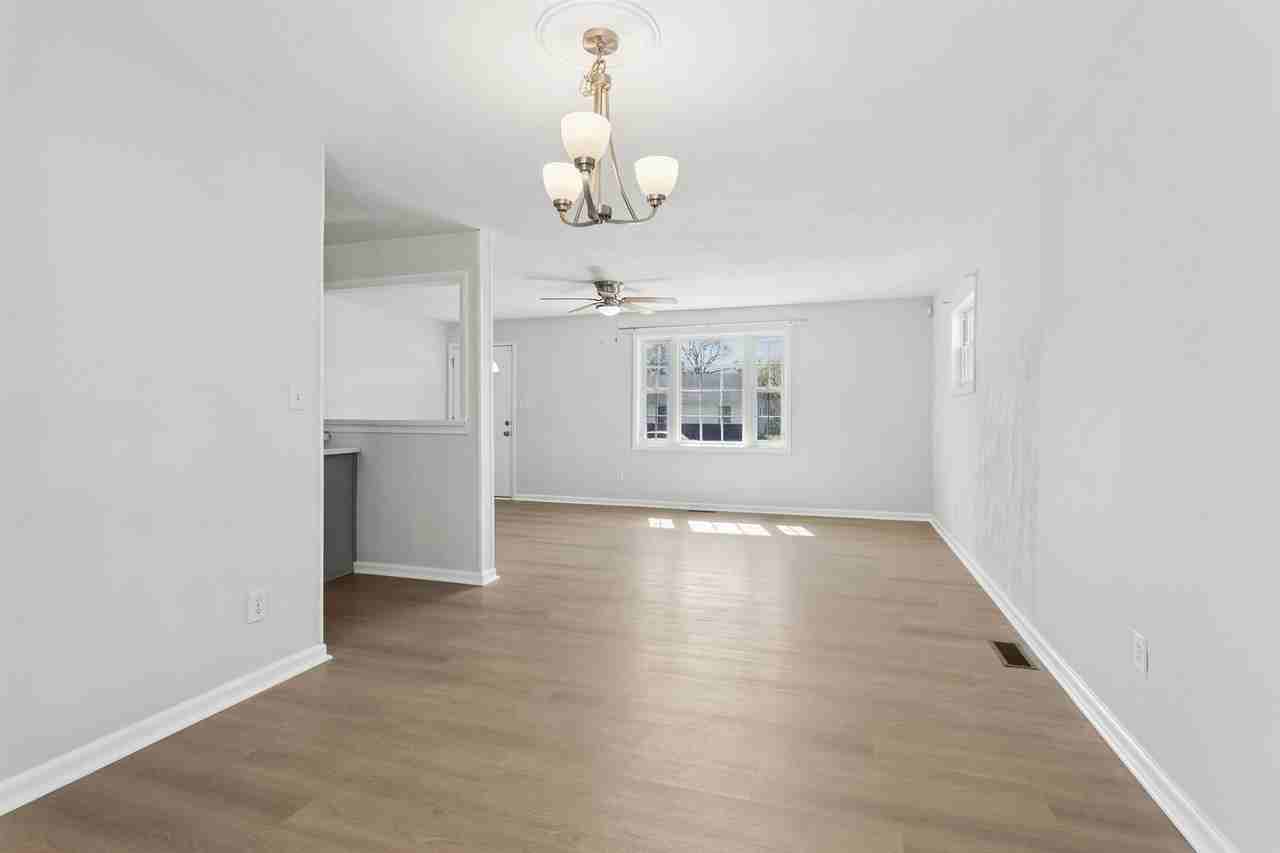 210 Cynthia Dr - Photo 7 of 27