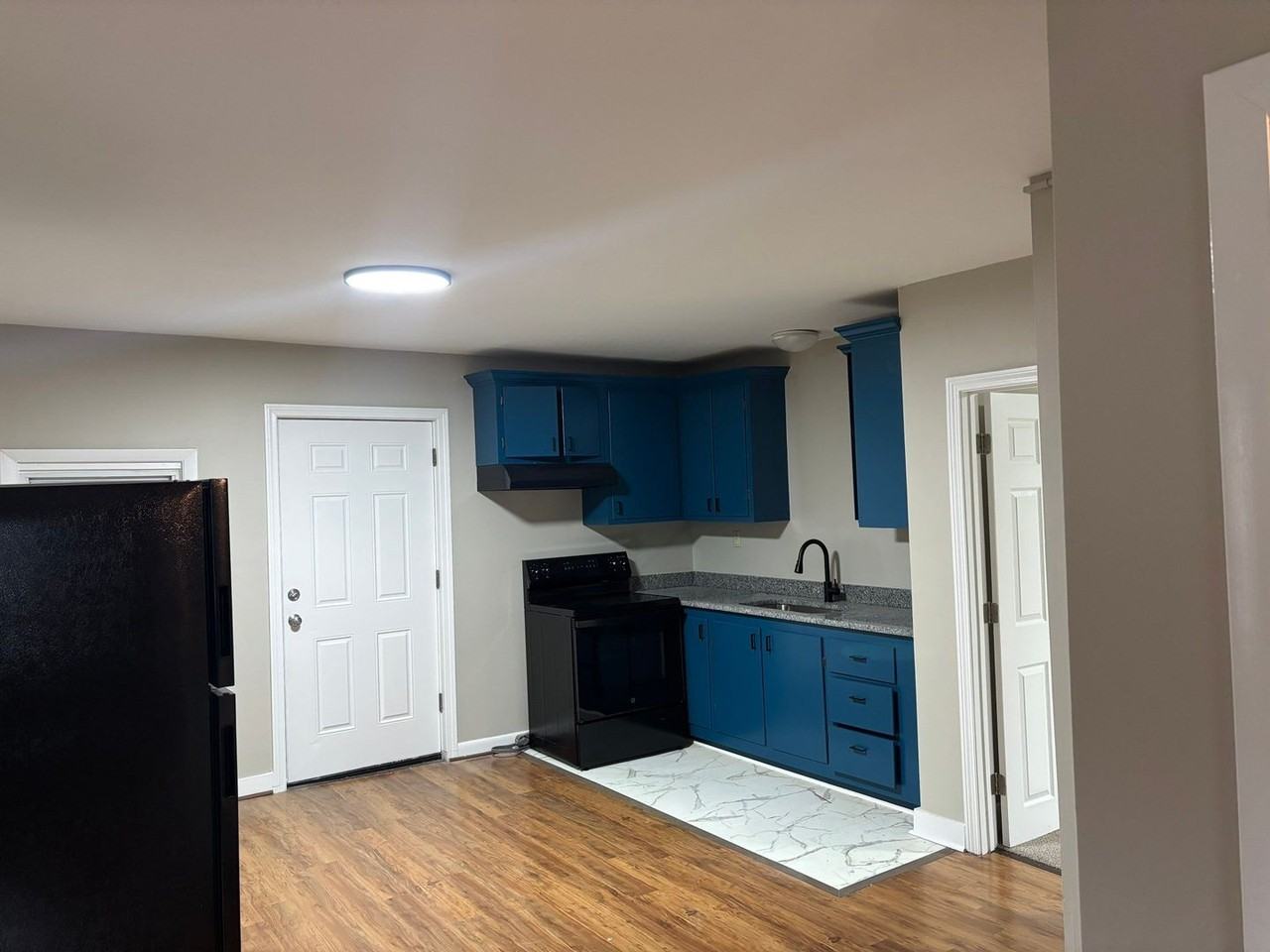 90 W River St - Photo 7 of 13