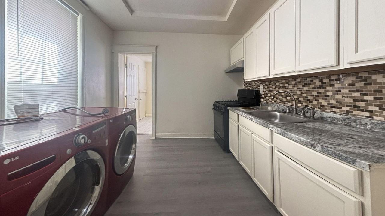 2014 E Birch St - Photo 5 of 13