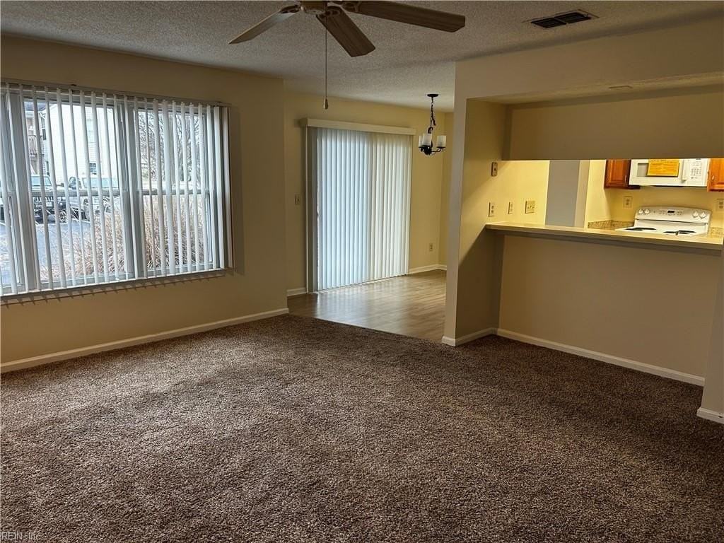 4205 Beasley Ct - Photo 4 of 25