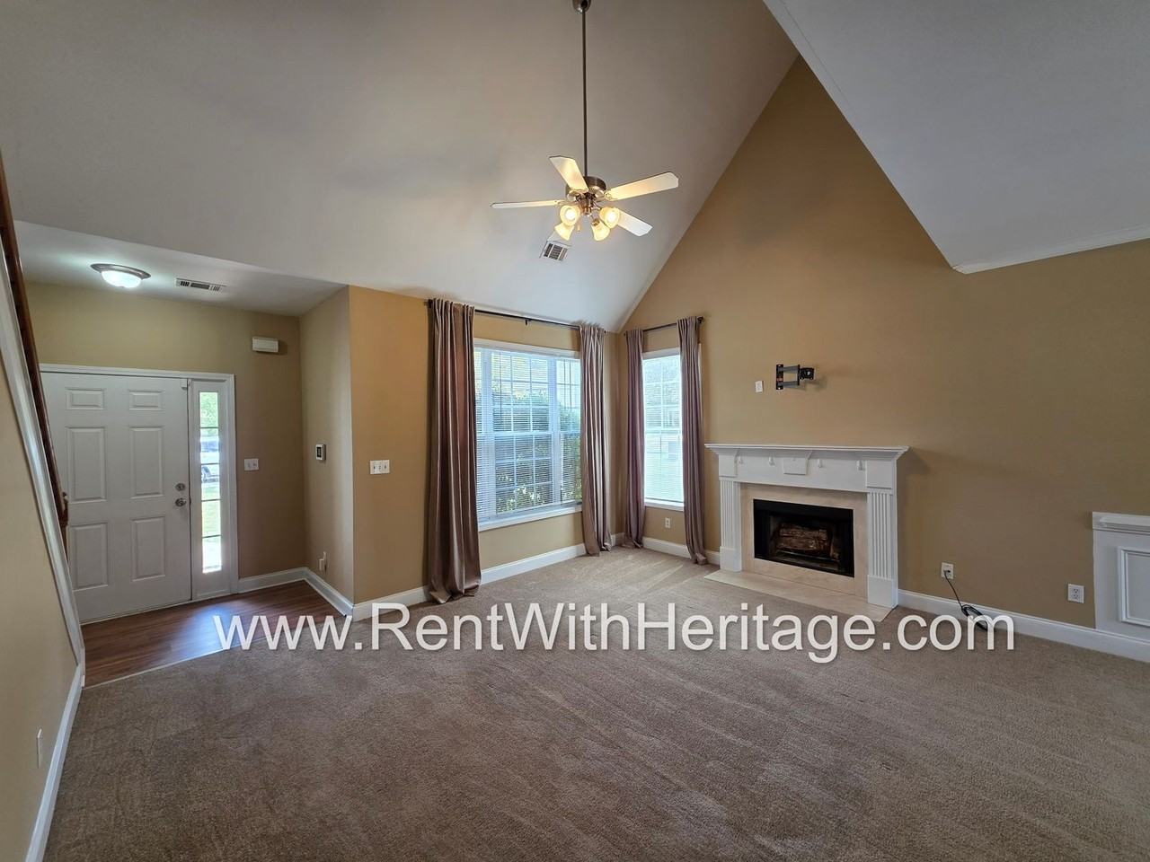 4855 Panola Ct - Photo 5 of 35