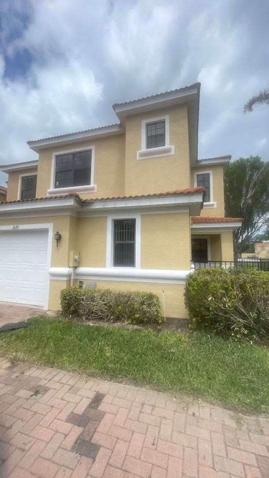 1110 Chervil Dr #LO - Photo 2 of 9