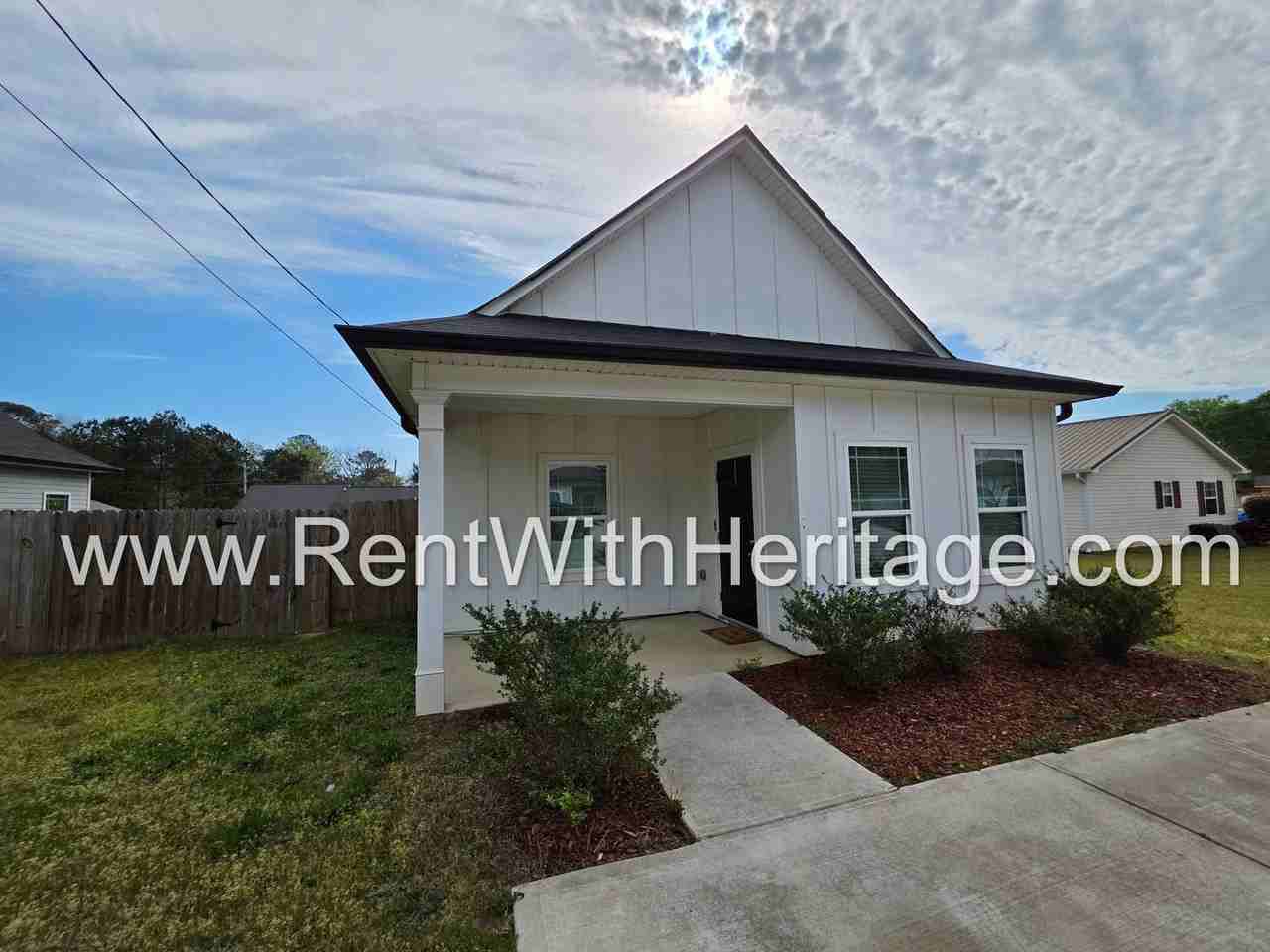 108 Chalfont Cir - Photo 6 of 43