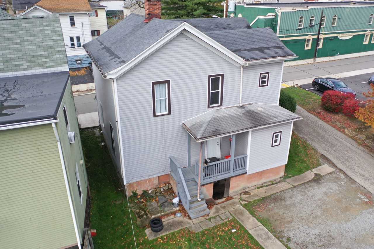 33 Westminster Avenue - Photo 4 of 20