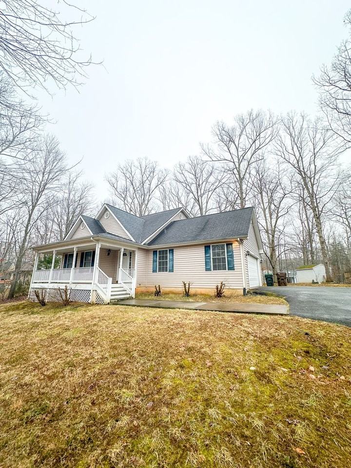 5 Rowell Rd - Photo 2 of 20