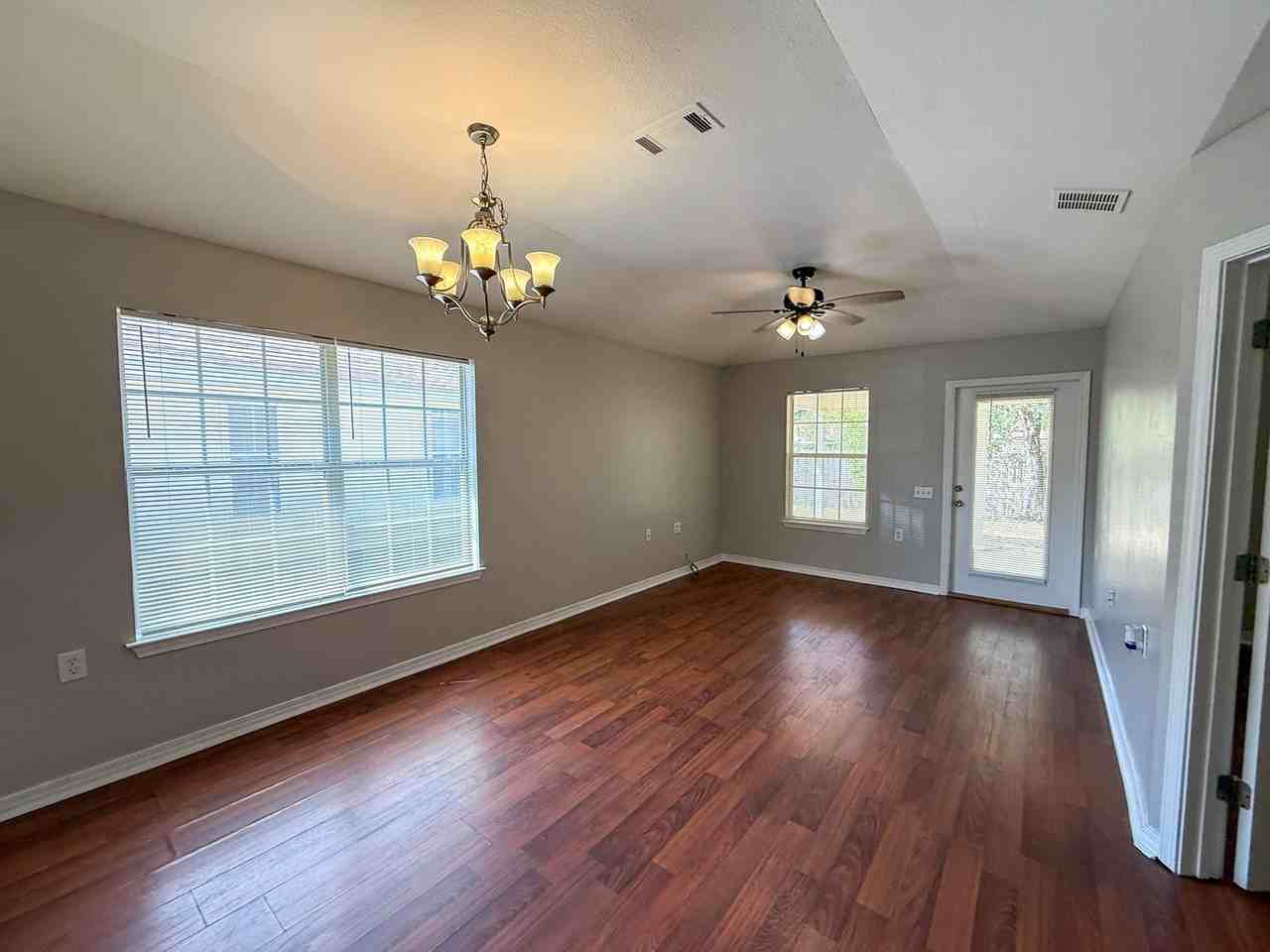 5919 Bilek Dr - Photo 3 of 14