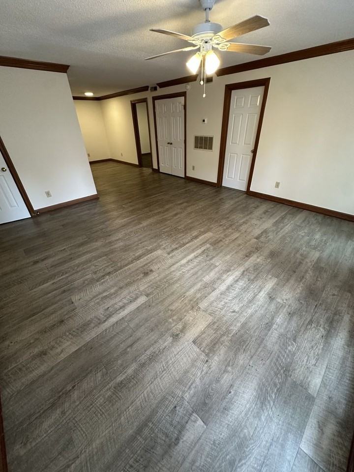 3530 Ivy Commons Dr - Photo 2 of 10