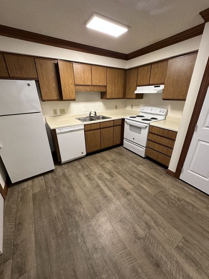 3530 Ivy Commons Dr - Photo 4 of 10