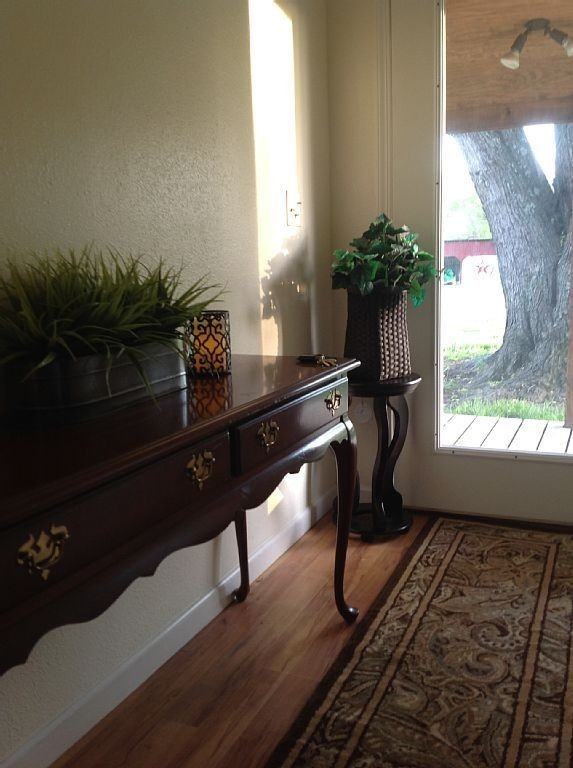 21045 Teardrop Rd - Photo 3 of 20