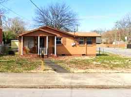 featured image of 712 Meridian St