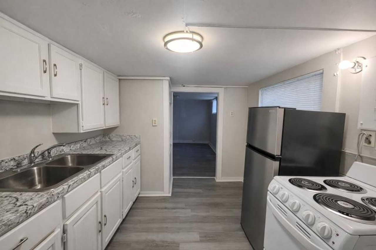 Cumberland Drive Triplex - Photo 5 of 34