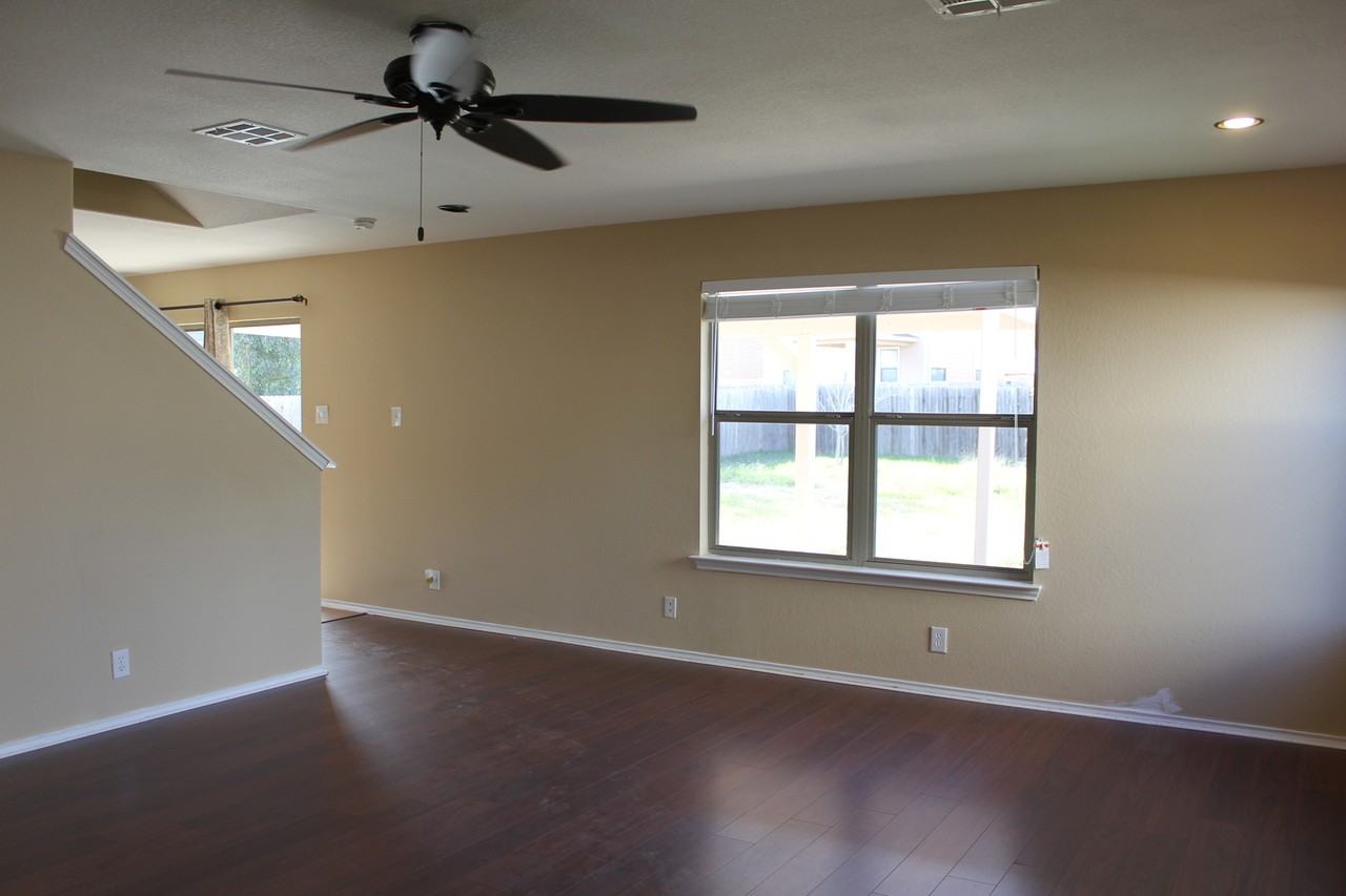 130 Peach Tree Pass - Photo 3 of 24