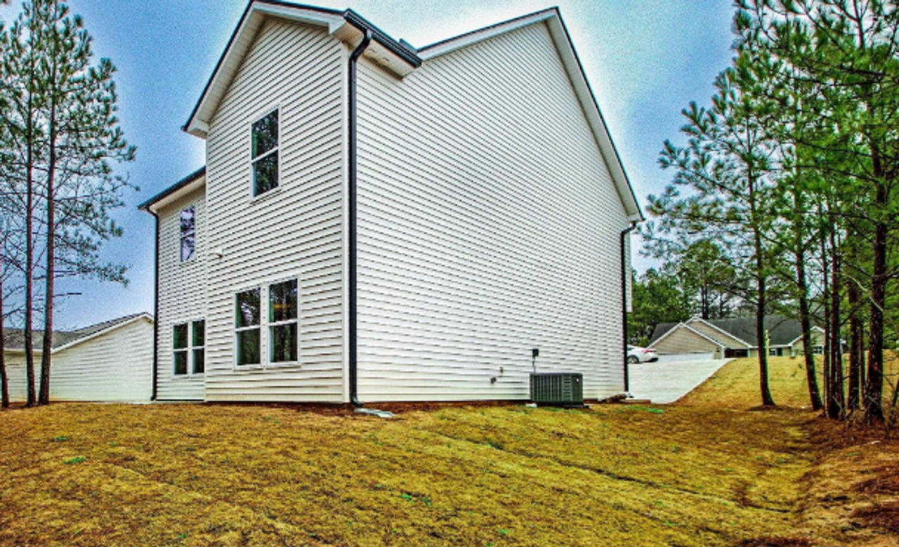 87 Mineral Springs Ln - Photo 5 of 44