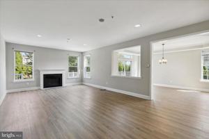 featured image of 300 Moir Ave