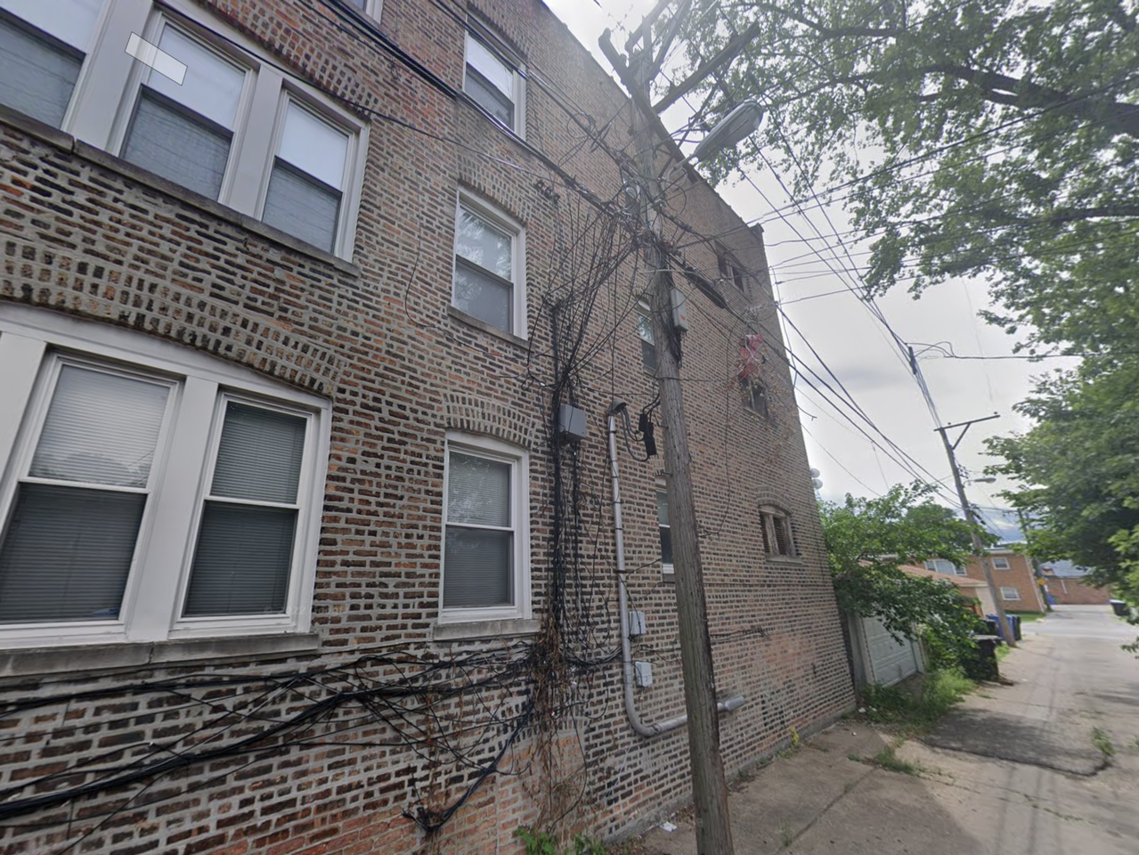 7348 South Artesian (Q) - Photo 2 of 3