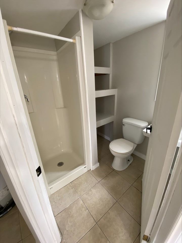 30 Cedar St #6 - Photo 5 of 6