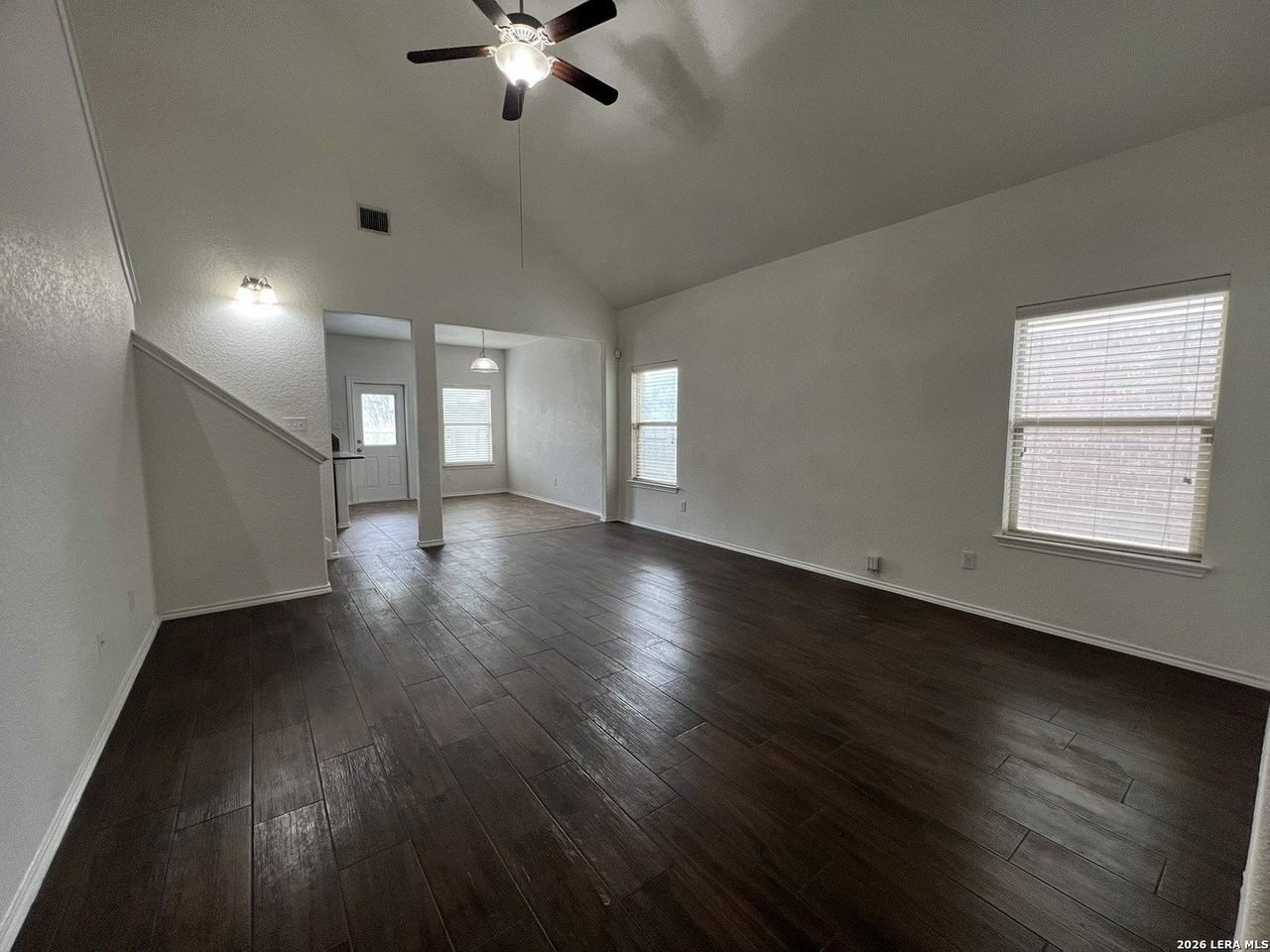 505 Saddlehorn Way - Photo 5 of 24