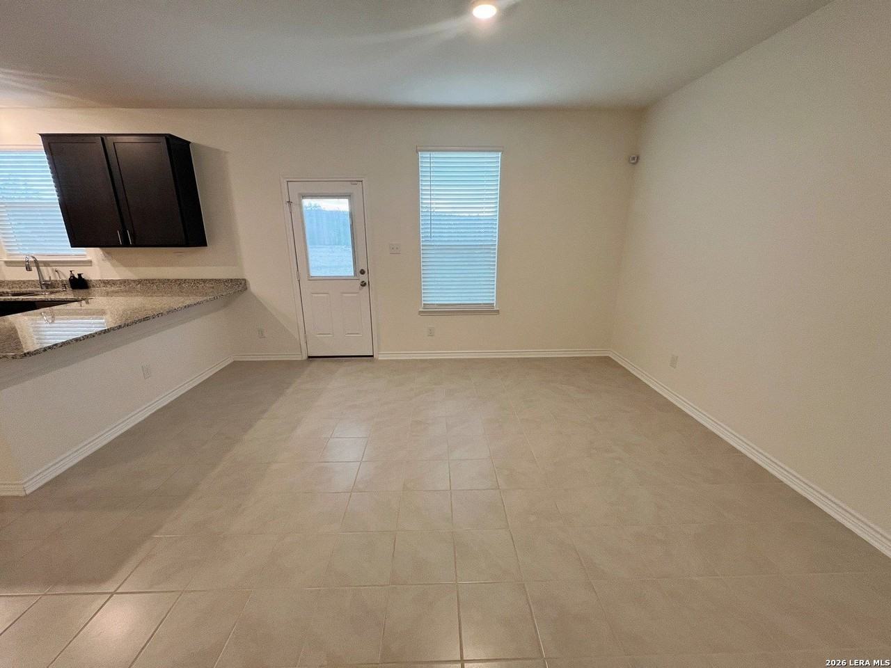 11306 Amberina - Photo 4 of 36