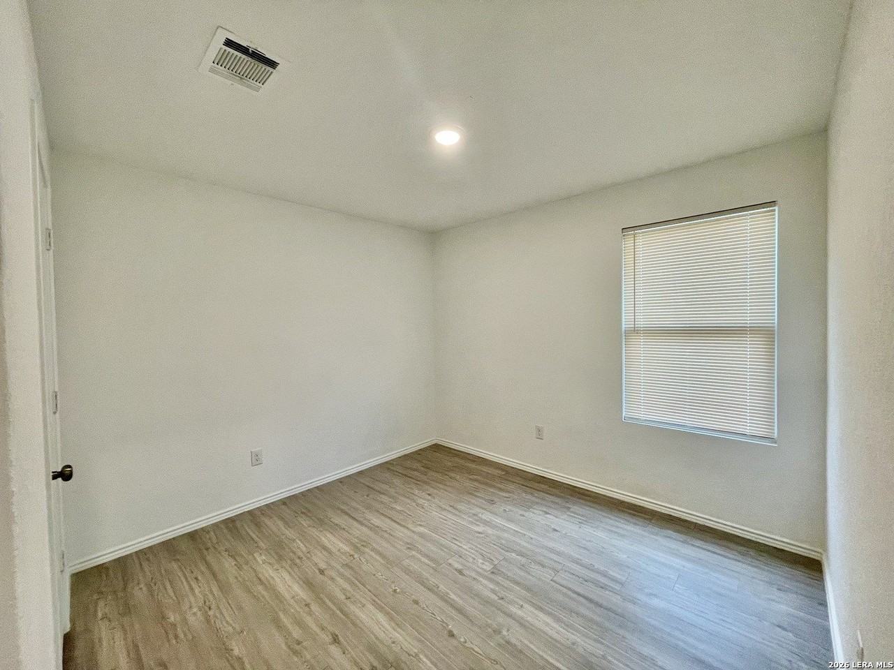 5836 Antonio Pl - Photo 7 of 17