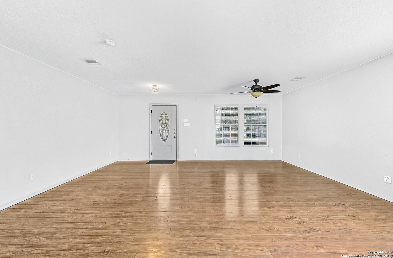 7527 Escada Crst - Photo 4 of 16