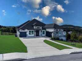 featured image of 10506 Purple Hackett