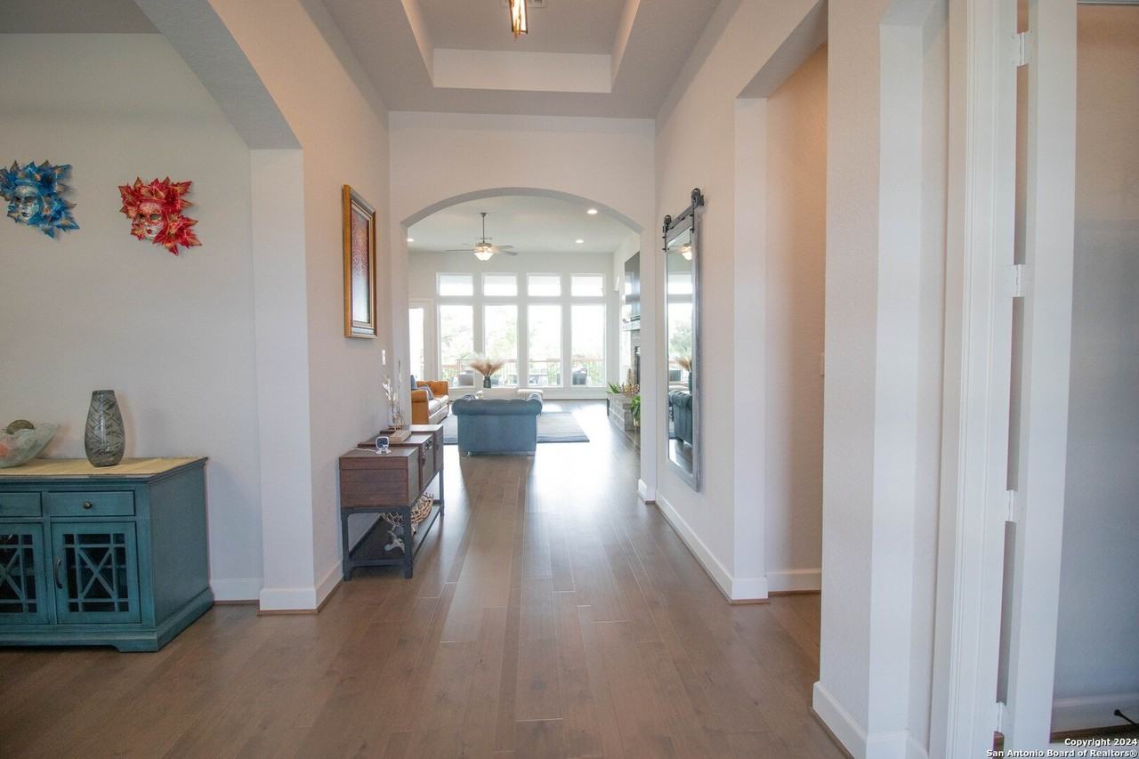 10506 Purple Hackett - Photo 4 of 42