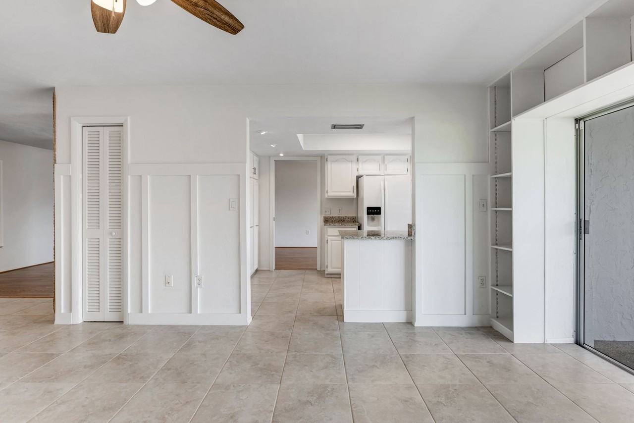 4469 Beechwood Lake Dr - Photo 6 of 48