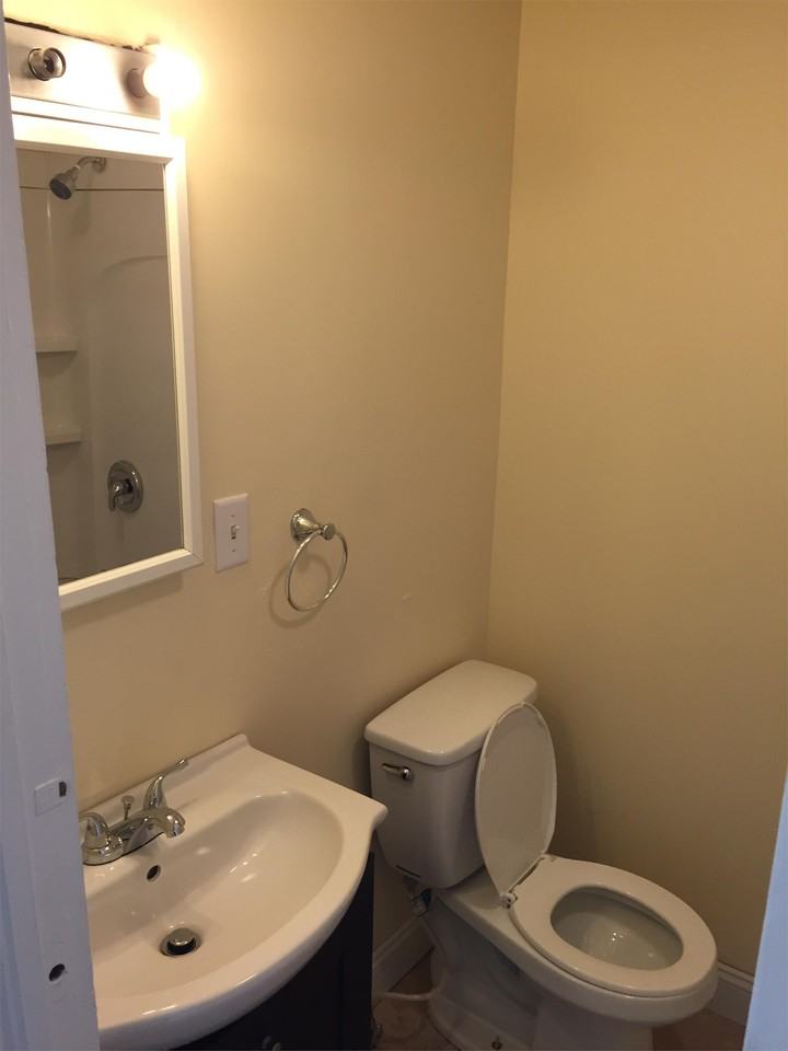 513 S Main St #513 - Photo 4 of 9