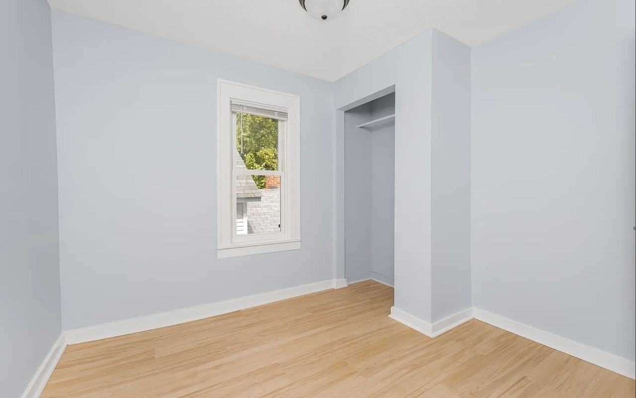 1044 Muskegon Ave Nw - Photo 6 of 18