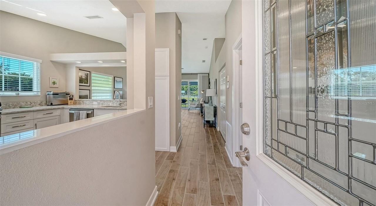 7510 Preserves Ct - Photo 5 of 50