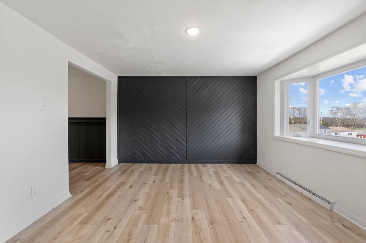 1202 Anna Ave - Photo 7 of 36