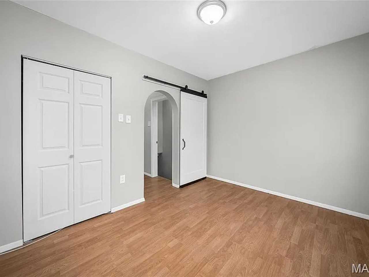 709 Dammert Ave - Photo 5 of 19