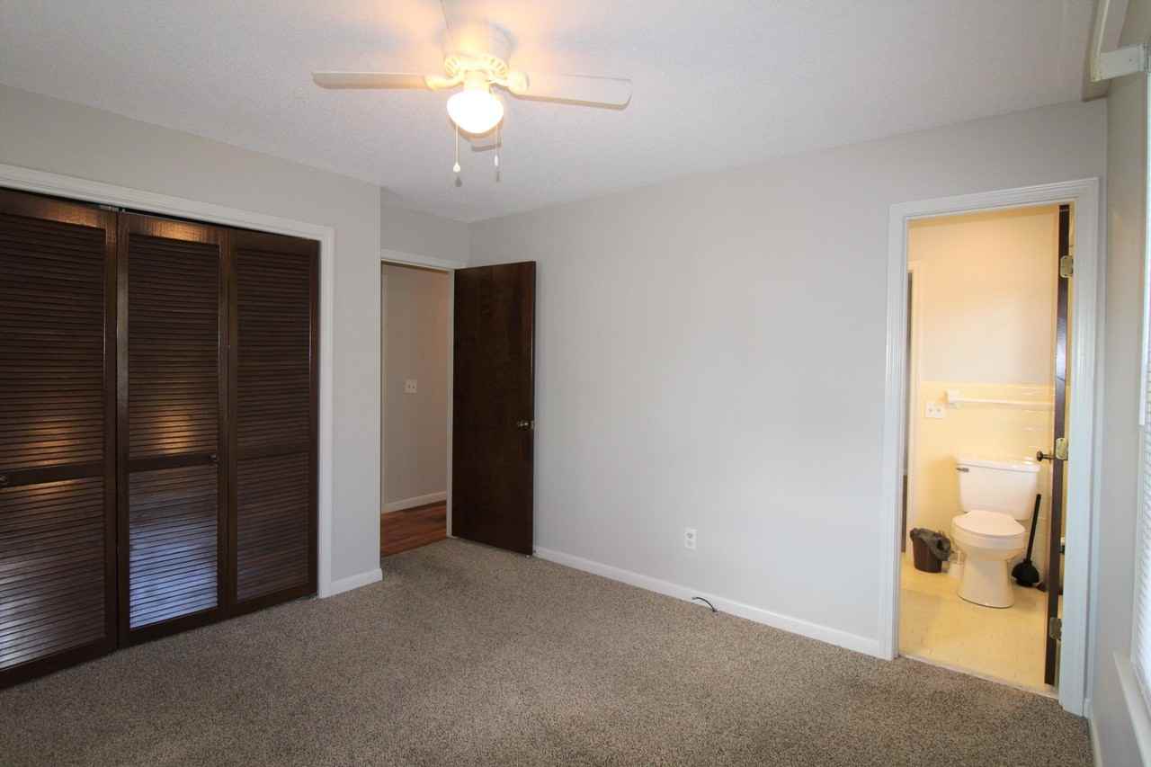50 Aubrey Cir - Photo 2 of 30