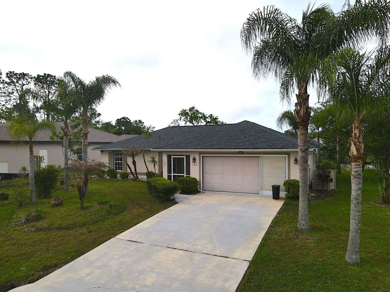 142 Rolling Sands Dr - Photo 3 of 40