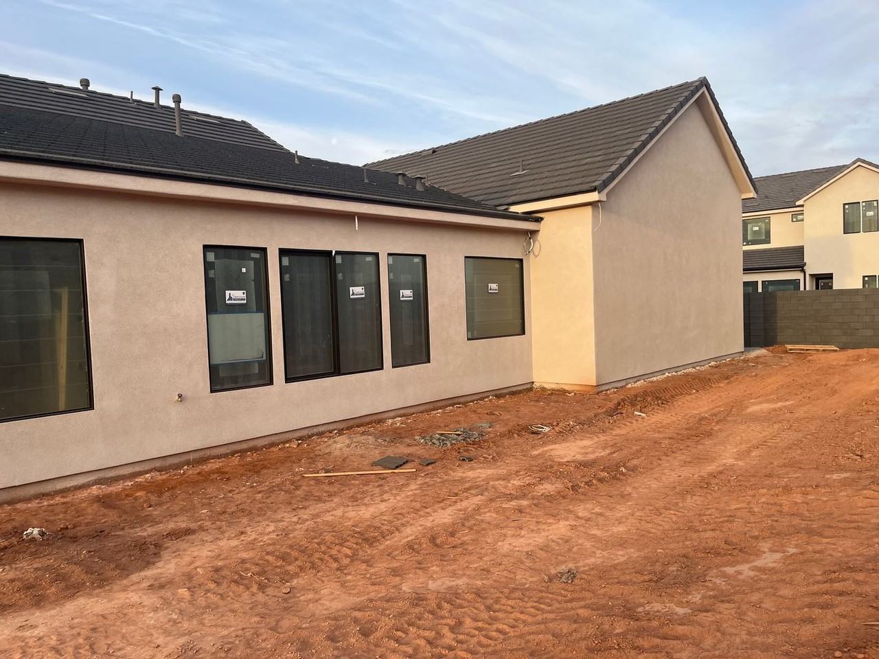 365 E Homeside Rd - Photo 3 of 21