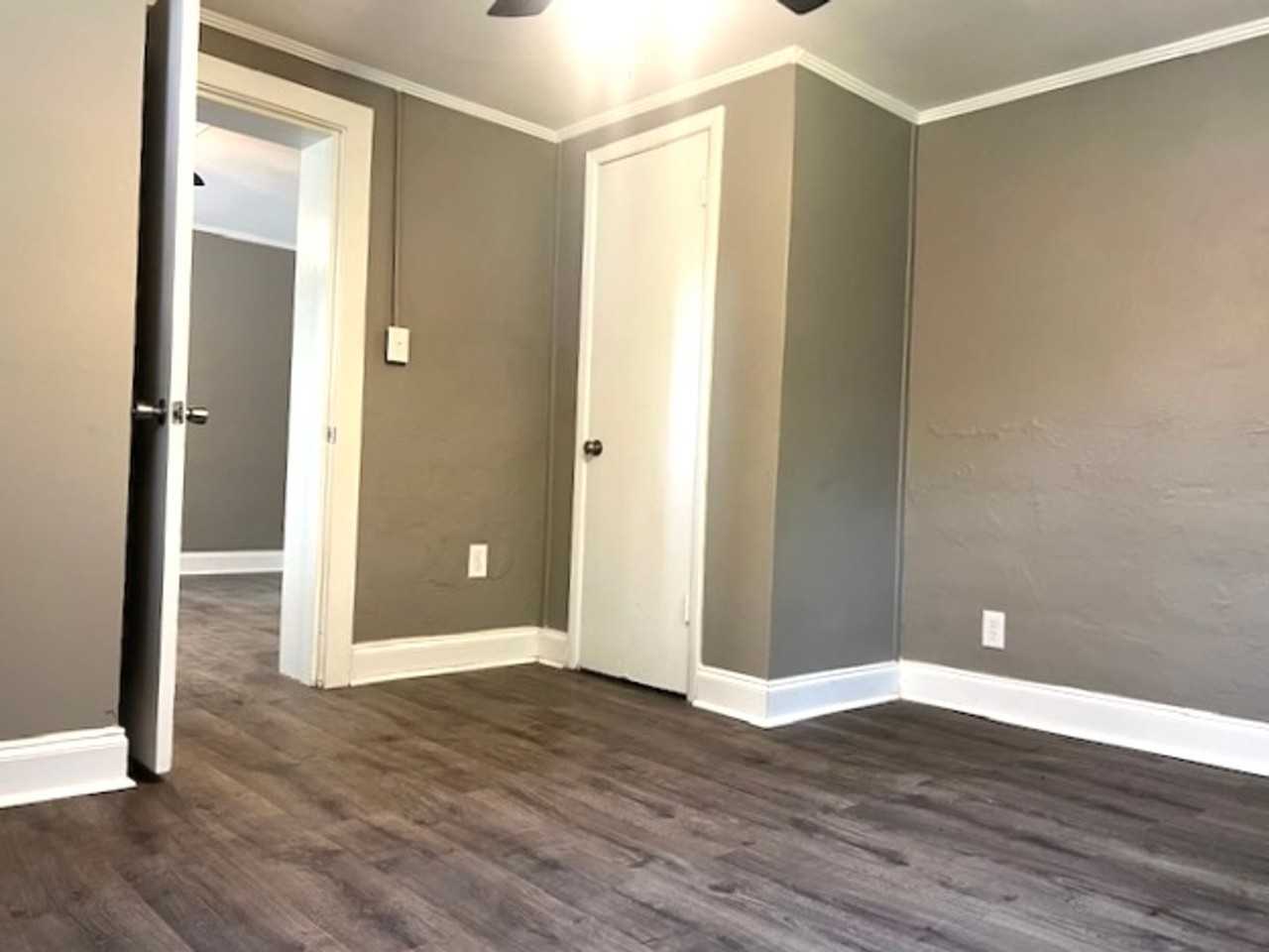 112 Circle Hill Dr - Photo 7 of 10