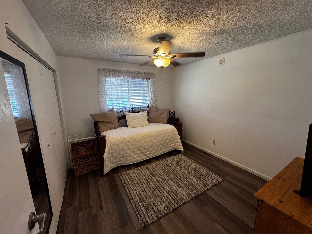 8935 Sw 102nd Pl - Photo 7 of 15