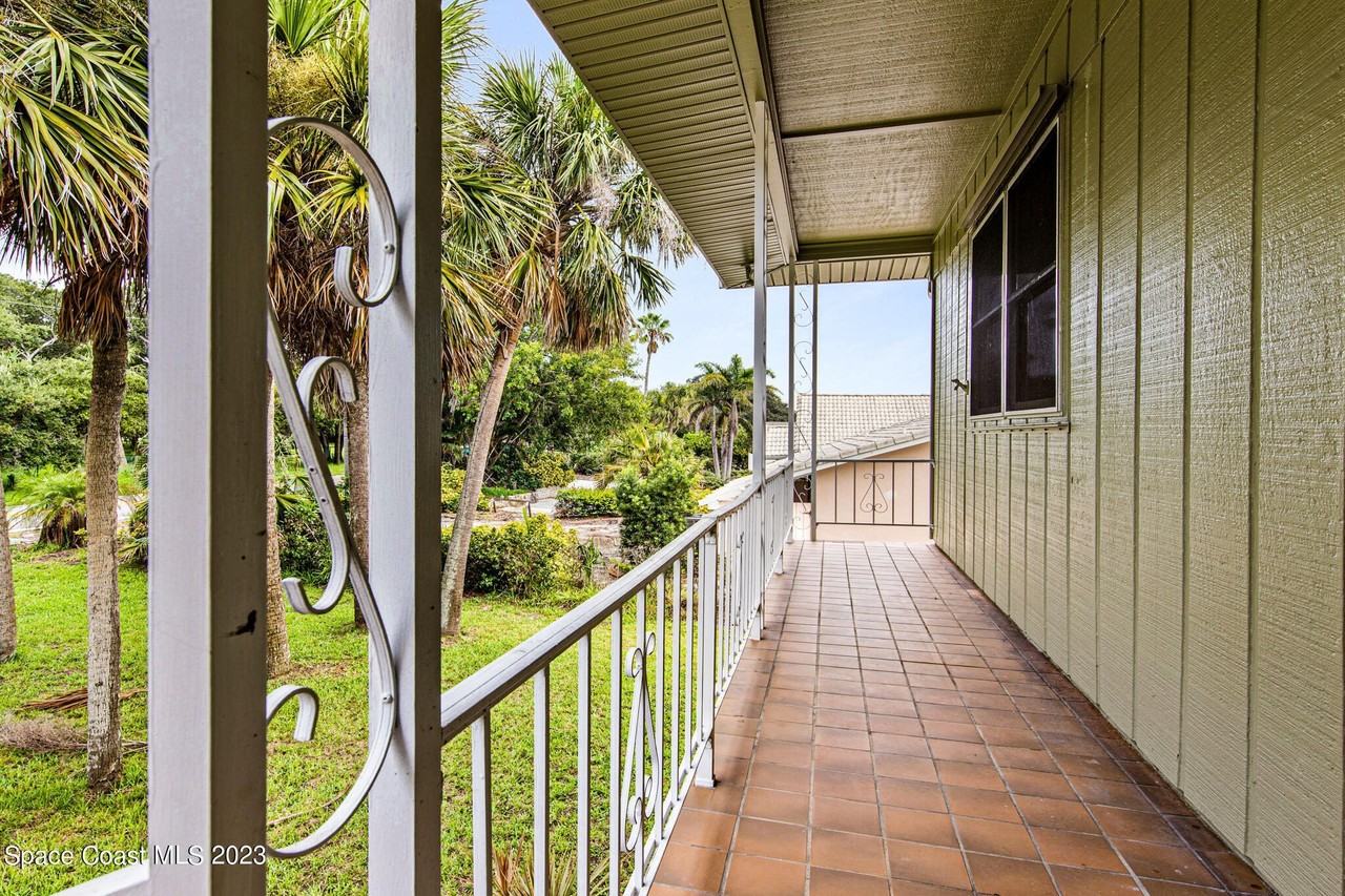 7810 S Tropical Trl - Photo 5 of 50