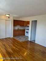 featured image of 106 Llewellyn Pl Apt 7a
