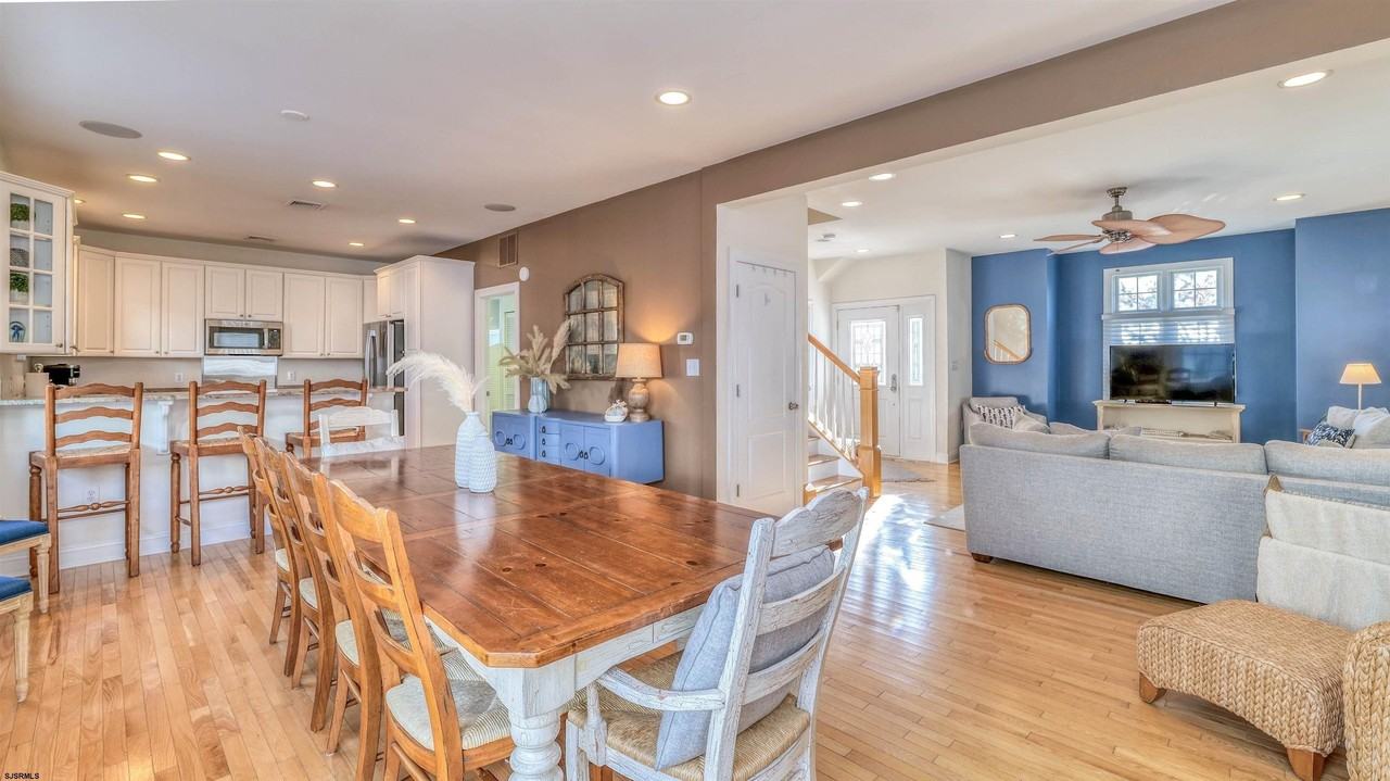 119 N Belmont Ave - Photo 7 of 35